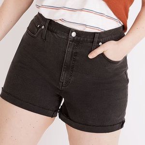 MADEWELL High-Rise Denim Shorts in Lunar Wash Size 24